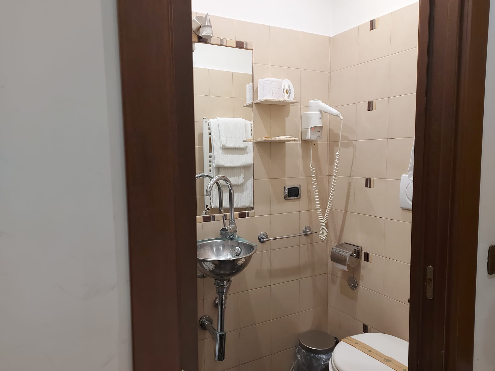 Annex Bath Room | Basilio 55 Rome